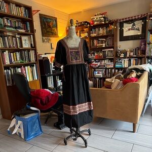 Vintage boho embroidered maxi